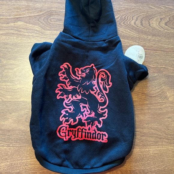 Wizarding World Of Harry Potter Gryffindor Pet Dog Hoodie Size M Medium NWT